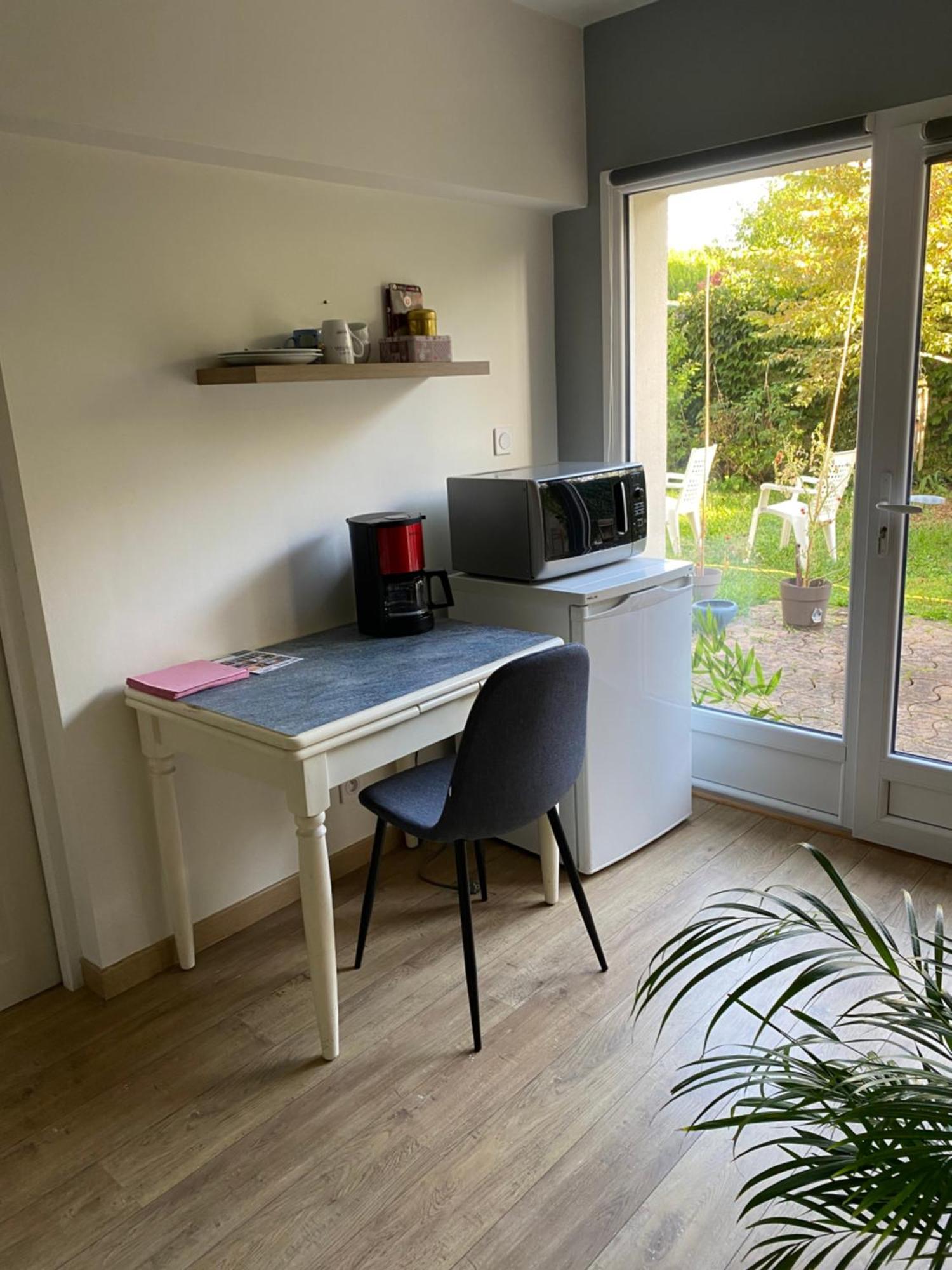 Chambre En Duplex, Entree Autonome, Sdb Privative Taverny Esterno foto