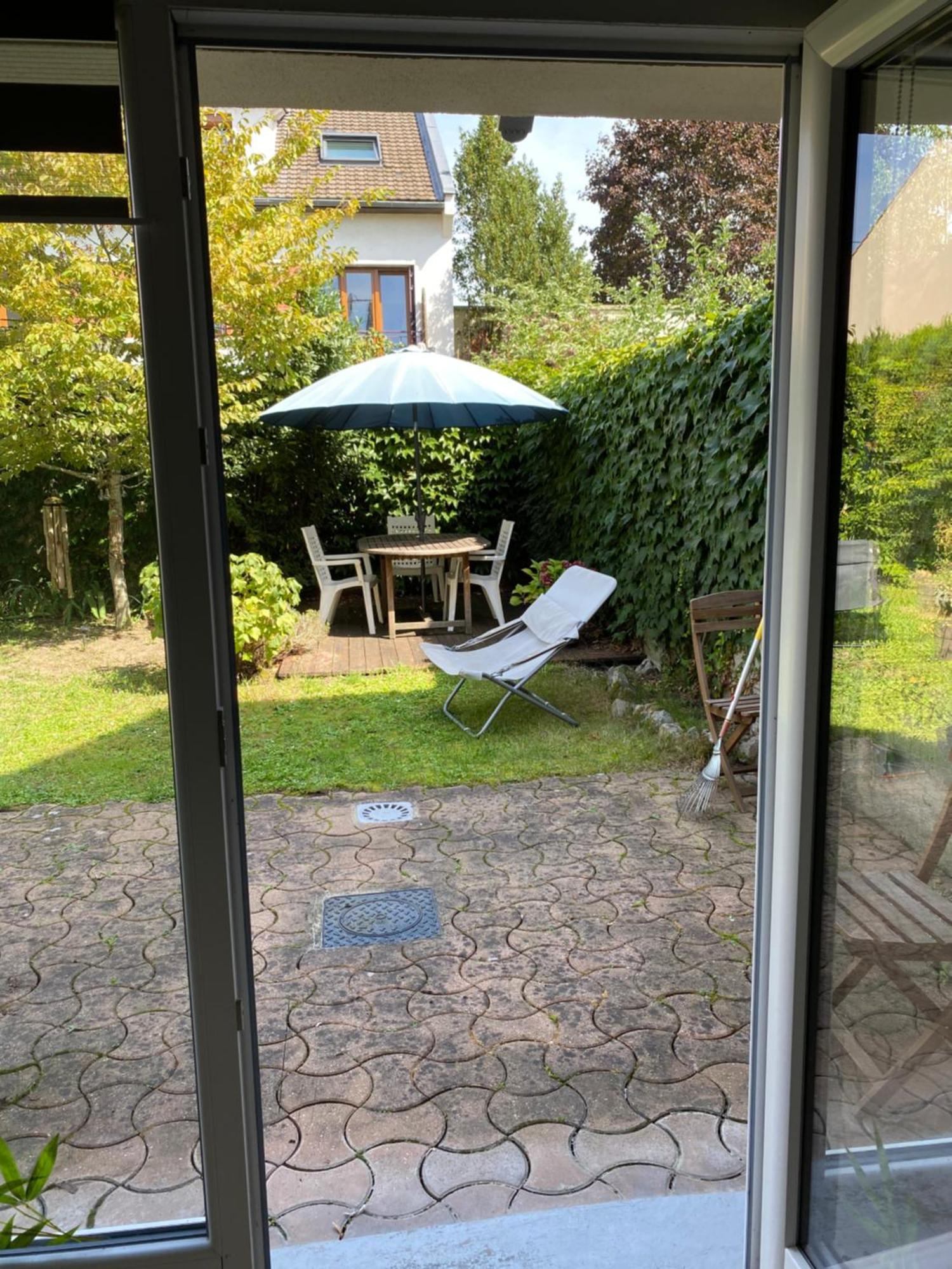 Chambre En Duplex, Entree Autonome, Sdb Privative Taverny Esterno foto
